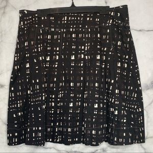 🚨3/$30🚨 New York & Company Brown White Skirt